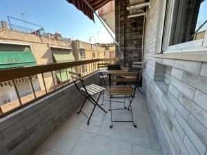 Un balcon sau o terasă la RgHOST-Apartamento Ganivet en el centro de Córdoba