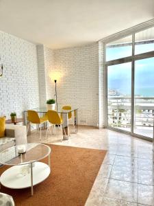 Posezení v ubytování Apartamento Torre de la Roca Torremolinos
