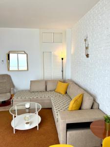 Posezení v ubytování Apartamento Torre de la Roca Torremolinos