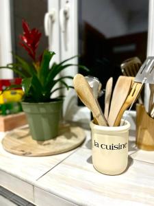 Toit kämpingu aladel või selle läheduses