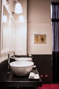 Bagno di Only One Vatican Luxury Apartment