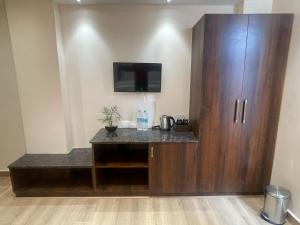 Kuchyň nebo kuchyňský kout v ubytování Grand Pinnacle Lucknow