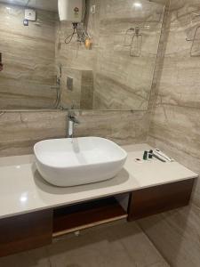 Koupelna v ubytování Grand Pinnacle Lucknow