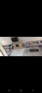 Cucina o angolo cottura di فيلا فاخرة