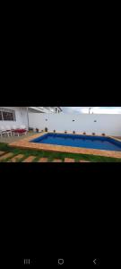 Piscina di فيلا فاخرة o nelle vicinanze
