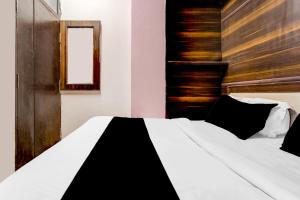 Fotografija v galeriji nastanitve Hotel O Mansarovar Jaipur Formerly Grand Stay v mestu Jaipur