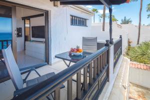 En balkon eller terrasse på Sunset Dream Patalavaca