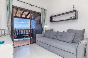 En balkon eller terrasse på Sunset Dream Patalavaca