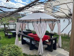 Zahrada ubytování Bayrakova Guest House