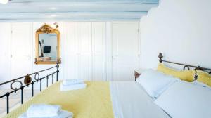 Letto o letti in una camera di Villa Boufla