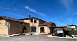 a large brick house with at Magnifique et grand loft classé 4 étoiles in Lavelanet