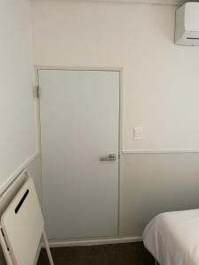Ліжко або ліжка в номері 누크인 nook Inn