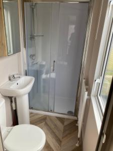 Koupelna v ubytování 4 persoons chalet HZ 21
