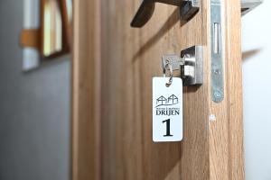 Certifikát, hodnocení, plakát nebo jiný dokument vystavený v ubytování Apartmani Drijen