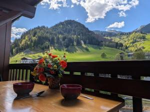 Nespecifikovaný výhled na hory nebo výhled na hory při pohledu z apartmánu + 5 fotografií