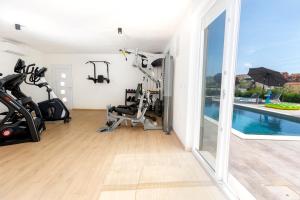 Posilňovňa alebo fitness centrum v ubytovaní Fantastic house