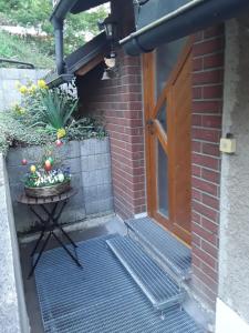 Patio nebo venkovní prostory v ubytování Kleines Haus am Wald