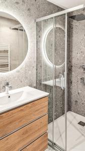 Ένα μπάνιο στο Luxury apartment in Pontevedra
