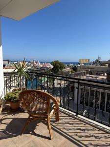 Balkón nebo terasa v ubytování One Love One World Ayia Napa Square Hostel