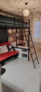 Postel nebo postele na pokoji v ubytování Maison de vacances en Périgord