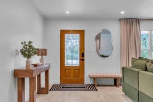 Ruang duduk di Siesta Key home 5 min from beach