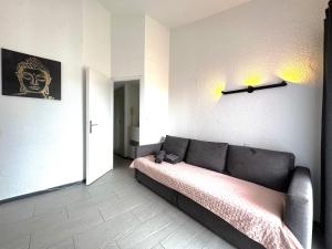 Postel nebo postele na pokoji v ubytování 2 couchages vue Port piscine Le Cap d'Agde