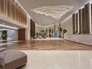 Luxury Apt DIFC, XL Layout, Pool, Gym, Skyline Viewにあるシーティングエリア
