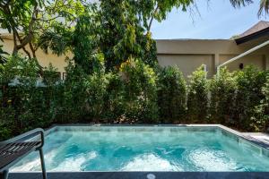 Bazén v ubytování Davinia Hua Hin Resort nebo v jeho okolí