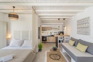 Kuchyňa alebo kuchynka v ubytovaní Nevma Naousa Boutique Apartment