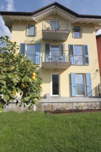Gallery image of Maison Mimi apartments in Ossuccio