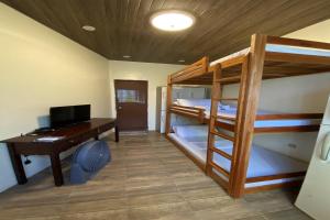 Postel nebo postele na pokoji v ubytování Sibsib Baybayin Beach Resort