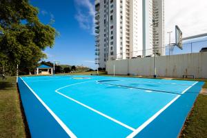 Tenis in/ali skvoš poleg nastanitve Lovely 2-2 Condo with the best view of Puerto Rico oz. v okolici