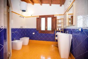 Ένα μπάνιο στο Villa Nikla +73 φωτογραφίες