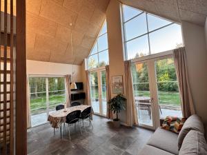 Posezení v ubytování Langø Feriecenter - Sky View