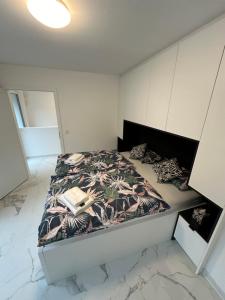 Villa HM am Waldrand客房内的一张或多张床位