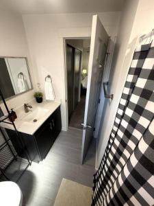 Φωτογραφία από το άλμπουμ του No Chores Silver Suite Near Downtown στο Σολτ Λέικ Σίτι