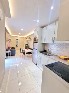 Nhà bếp/bếp nhỏ tại Apartamento Nicole en el centro de Alcalá