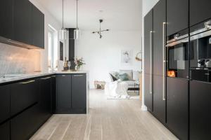 Η κουζίνα ή μικρή κουζίνα στο Modern villa close to beach
