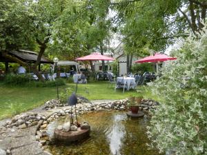 Galeriebild der Unterkunft Landgasthof & Hotel "Zum Schwan" GmbH in Trippstadt