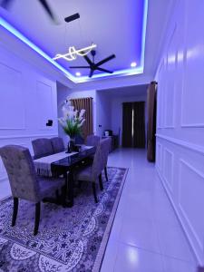 Posezení v ubytování TheZamil's Homestay + 1 fotografie