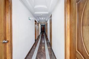 Fotografie z fotogalerie ubytování Super Townhouse Mysore City Centre Formerly Hotel Mahendra v destinaci Maisúr