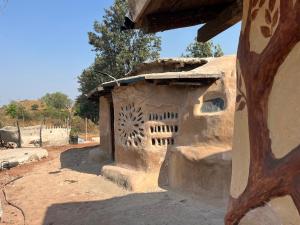 Billede fra billedgalleriet på Mrudaranya the Earth Tech Pod i Panchgani