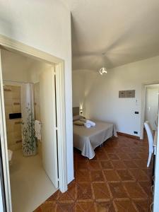 Postel nebo postele na pokoji v ubytování Villa Chiena Forio
