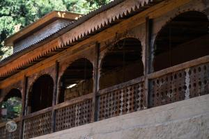 Afbeelding uit fotogalerij van Basho Mud Huts in Bashist