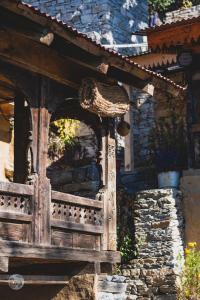 Afbeelding uit fotogalerij van Basho Mud Huts in Bashist