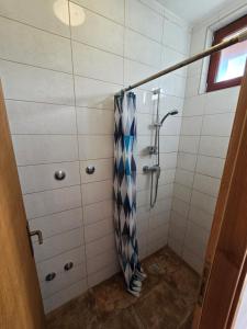 Kúpeľňa v ubytovaní Bungalows Rizvan City