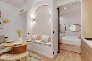 Posteľ alebo postele v izbe v ubytovaní Charming apartment - 1BR-4P - AC - Marais