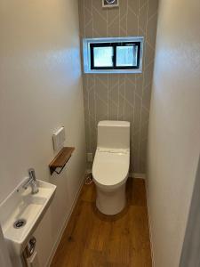 Kamar mandi di まち宿-machiyard-
