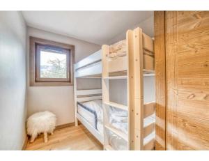 Posteľ alebo postele v izbe v ubytovaní Luxurious 4-room with pool, gym, spa and parking