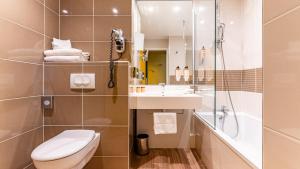 Koupelna v ubytování Mercure Beaune Centre